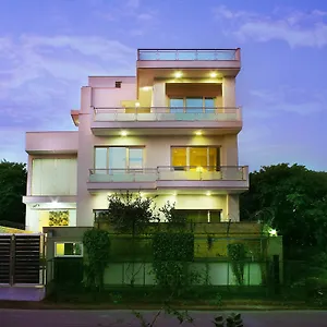 https://perch-arbor-golf-course.top-gurgaonhotels.com